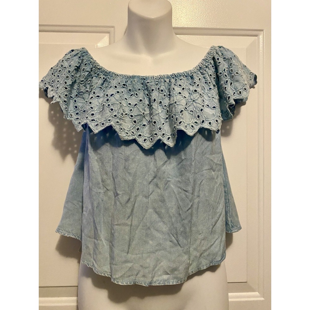 NWT Sim & Sam Womens Crop Top Denim Blue Chambray Eyelet Shirt‎ Boho XS/Small